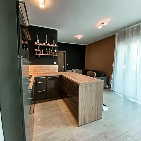 Syrah Wellness Apartment